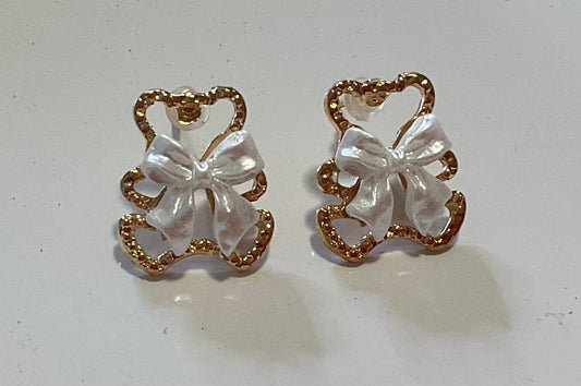 3Teddy bear bow studs